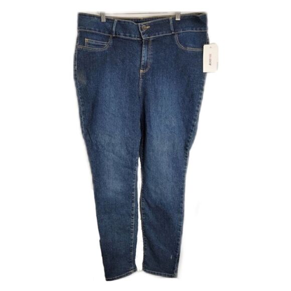 𝅺JUST Fab 18W Dark Wash Denim Jeans - Picture 1 of 13